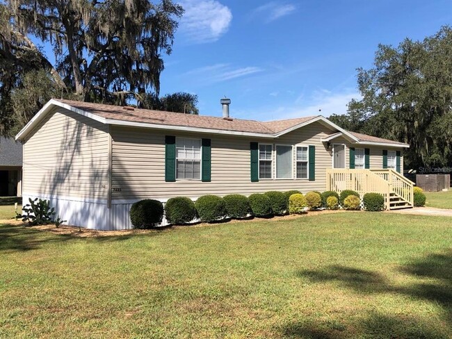 7655 NW 21st St in Ocala, FL - Building Photo - Building Photo