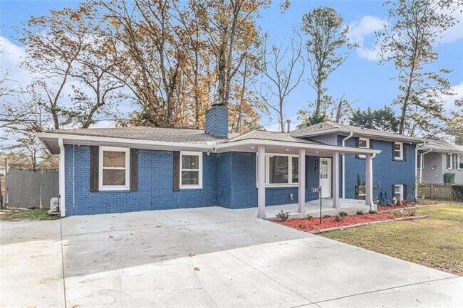 187 Hamilton E Holmes Dr NW in Atlanta, GA - Building Photo - Building Photo