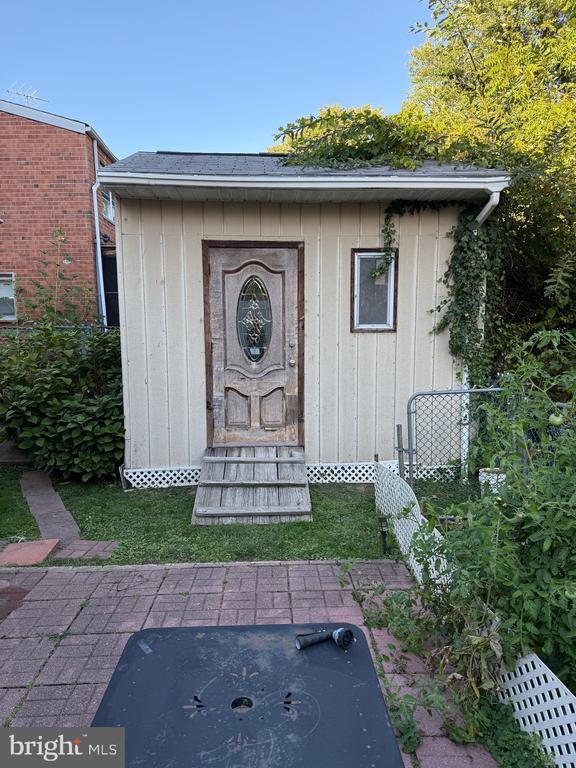 property at 10781 Helmer Dr