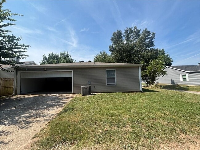 1701 Signature Dr in Bentonville, AR - Building Photo - Building Photo