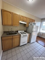 1633 Commonwealth Ave, Unit 7 Apartamentos