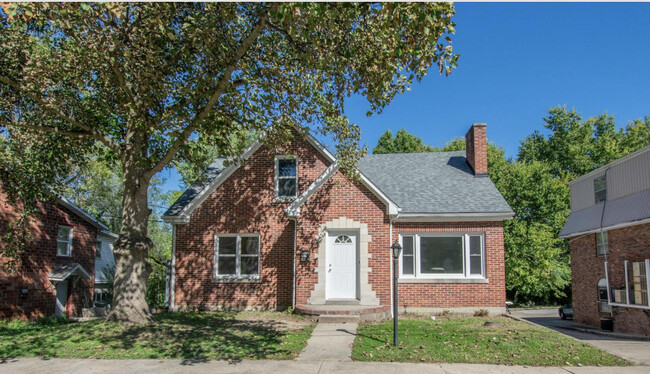 308 W Ashley St, Unit B