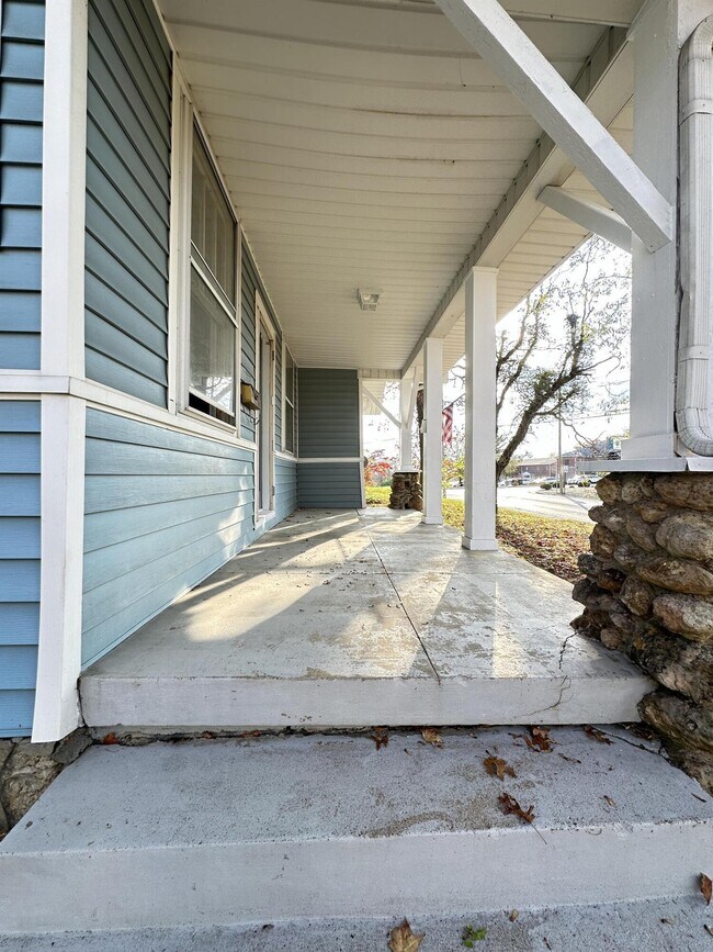 463 Linden Ave in Harrodsburg, KY - Building Photo - Building Photo