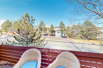 1105 W Overland Pass Dr in Flagstaff, AZ - Building Photo - Building Photo