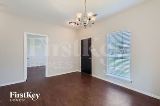 260 Meadowcrest Dr in Terrell, TX - Building Photo - Building Photo