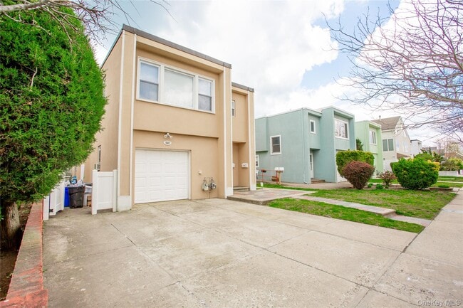 540 E Chester St in Long Beach, NY - Building Photo - Building Photo