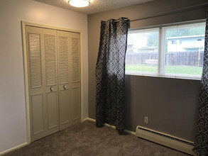 3107 W 33rd Ave in Anchorage, AK - Building Photo - Building Photo