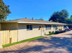 12331-12343 Leona Lane in Poway, CA - Building Photo