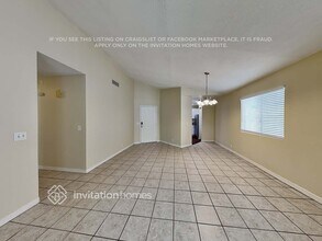 10017 N 66th Ave in Glendale, AZ - Foto de edificio - Building Photo