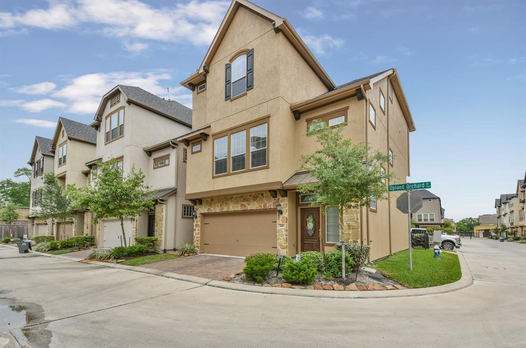 1410 Upland Orchard Dr in Houston, TX - Foto de edificio