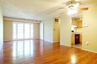 3815 Swann Hill Rd in District Heights, MD - Building Photo