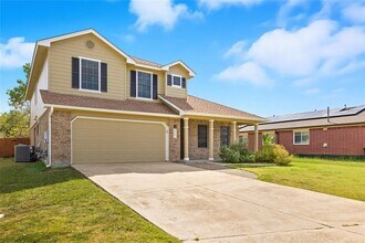 117 Paige Bend in Hutto, TX - Building Photo - Building Photo