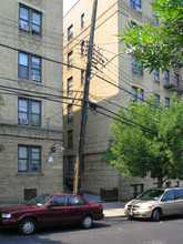 680 E 235th St in Bronx, NY - Building Photo - Building Photo