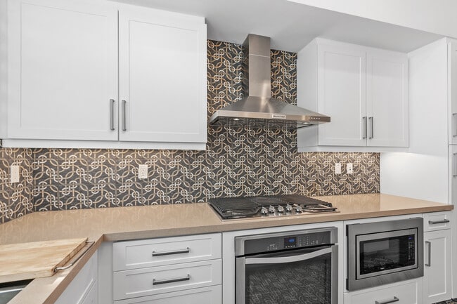 2065 Fifth Ave in San Diego, CA - Building Photo - Building Photo