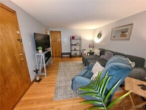 47 Tussing Ln in Tonawanda, NY - Building Photo - Building Photo