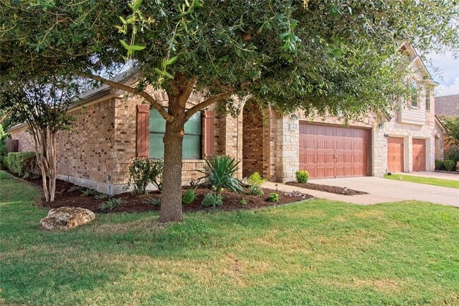 1552 Lotus Flower Loop in Leander, TX - Building Photo - Building Photo