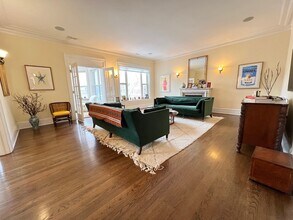 5120 S Kenwood Ave in Chicago, IL - Building Photo - Building Photo