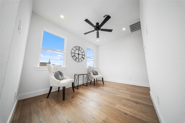 property at 1112 Hogan St