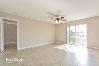 610 Lindbergh Wy in Davenport, FL - Building Photo - Building Photo
