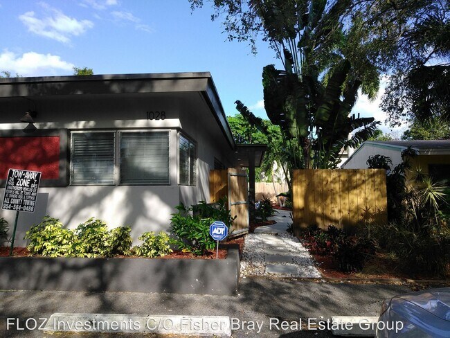 1028 SW 15th Terrace in Fort Lauderdale, FL - Building Photo - Building Photo