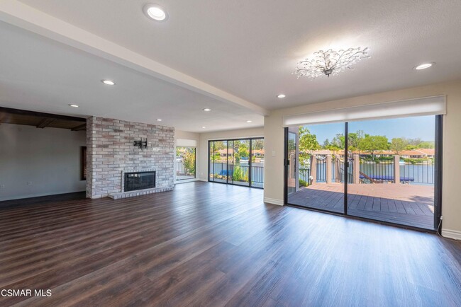 1300 Bluesail Cir in Westlake Village, CA - Building Photo - Building Photo