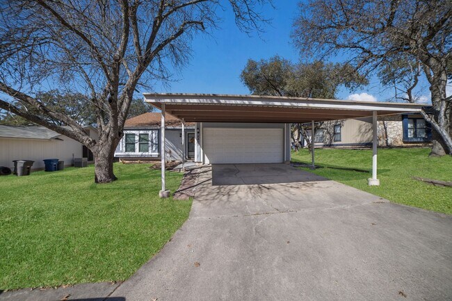 5407 Vis Ct Dr in San Antonio, TX - Building Photo - Building Photo