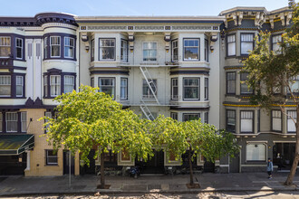 one bedroom top floor apartment in San Francisco, CA - Building Photo - Building Photo