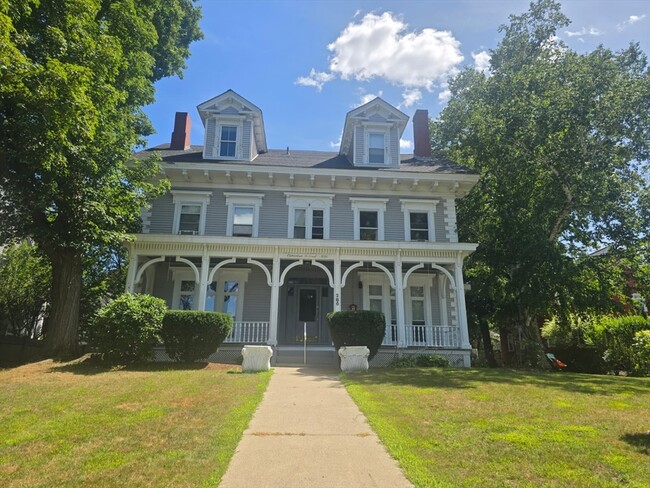 286 S Main St in Haverhill, MA - Building Photo - Building Photo