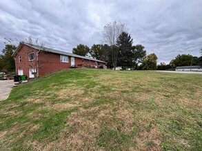 2430 Montclair Ave in Wooster, OH - Building Photo - Building Photo