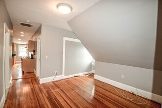 231 Chestnut Hill Ave, Unit 3 in Boston, MA - Building Photo - Building Photo