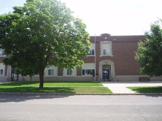 Wilson in Huron, SD - Foto de edificio