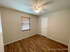 4616 Erskine St in Lubbock, TX - Building Photo - Building Photo