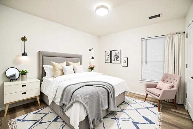 127 S 8th St, Unit 125-127 S 8th St 1st Fl