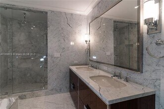 15701 Collins Ave in Sunny Isles Beach, FL - Building Photo - Building Photo