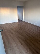803 Java Ave Inglewood, CA 90301 in Inglewood, CA - Building Photo - Interior Photo