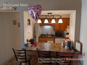20 N College Dr in Platteville, WI - Building Photo - Building Photo