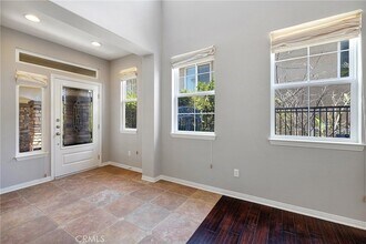 20644 Bergamo Way in Los Angeles, CA - Building Photo - Building Photo