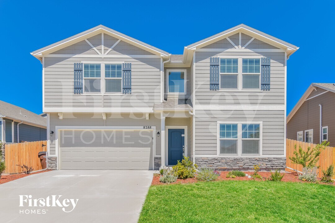 8288 Kintla Ct in Colorado Springs, CO - Building Photo