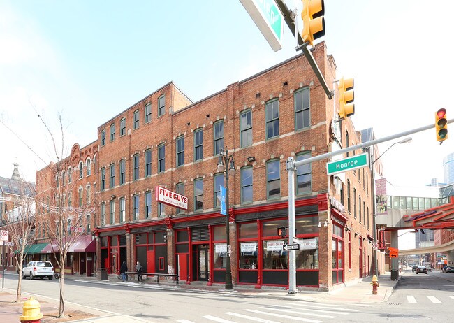 514-528 Monroe St in Detroit, MI - Building Photo - Building Photo