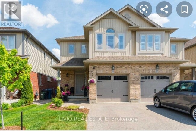 204 Couling Crescent in Guelph, ON - Building Photo - Building Photo