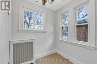 5 Killarney Rd in Toronto, ON - Building Photo - Building Photo