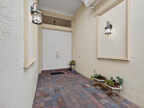 5103 San Andros in Royal Palm Beach, FL - Building Photo - Building Photo