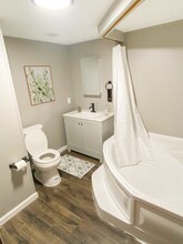 7105 Wilson Dr in Knoxville, TN - Building Photo - Building Photo