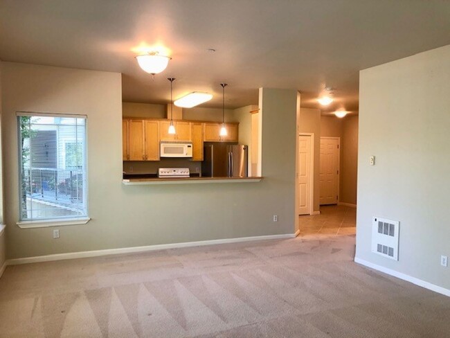 15000 Juanita Dr NE in Kenmore, WA - Building Photo - Building Photo