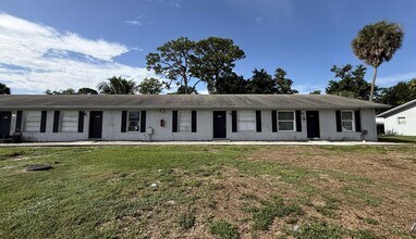 5115 4th Rd N in West Palm Beach, FL - Building Photo - Building Photo