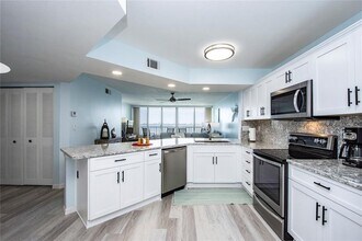5279 Isla Key Blvd S in St. Petersburg, FL - Building Photo - Building Photo
