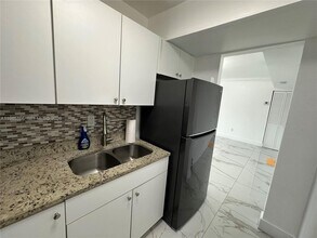 4713 NW 7th St in Miami, FL - Building Photo - Building Photo