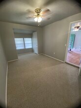318 E Kerr Dr in Midwest City, OK - Building Photo - Building Photo