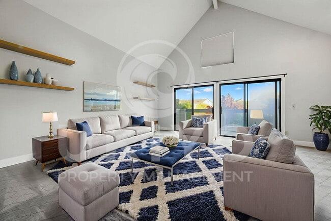 property at 4 Courageous Ct