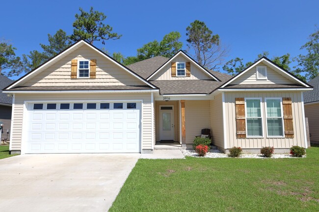 property at 3916 Betty's Pl